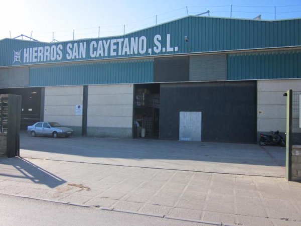 HIERROS SAN CAYETANO S.L.